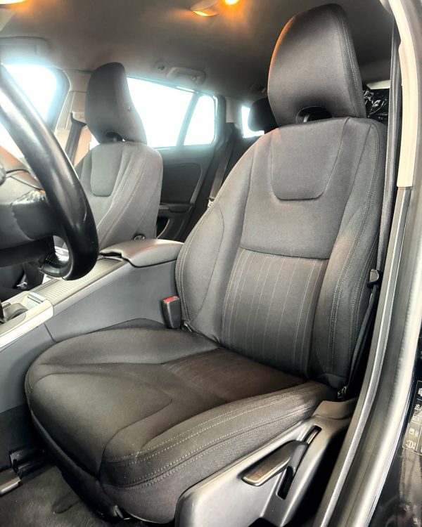 Volvo V60 I - Image 10