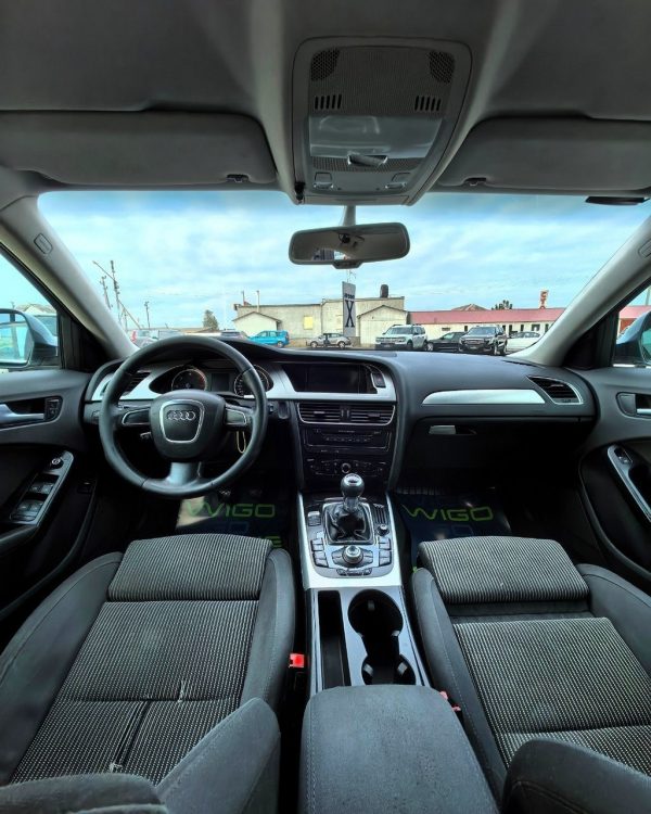 Audi A4 B8 - Image 9