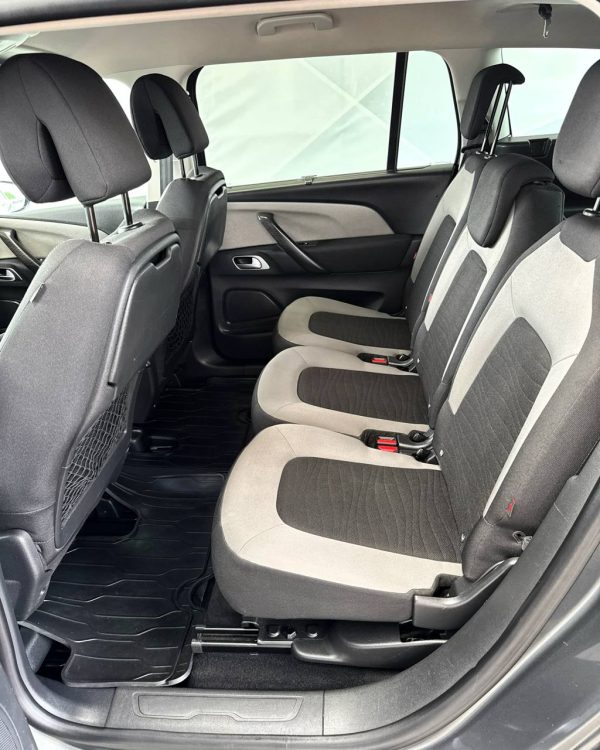 Citroen C4 Grand Picasso I - Image 13