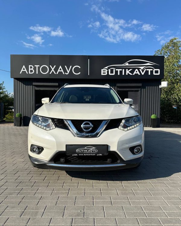 Nissan X-Trail III (T32) - Image 2