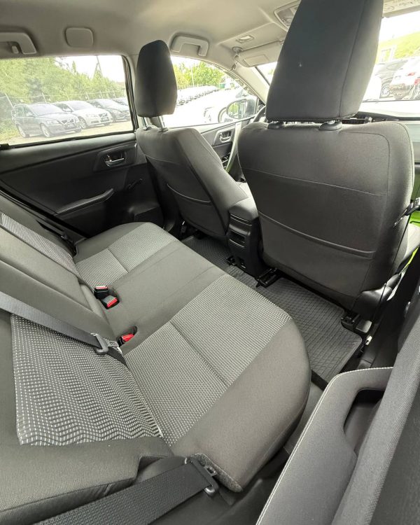 Toyota Auris II (E180) - Image 16