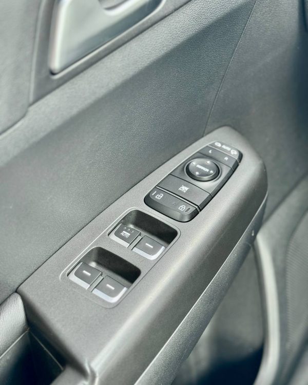 Kia Sportage IV - Image 18