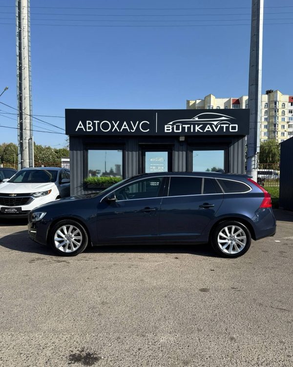 Volvo V60 I · Рестайлинг - Image 8