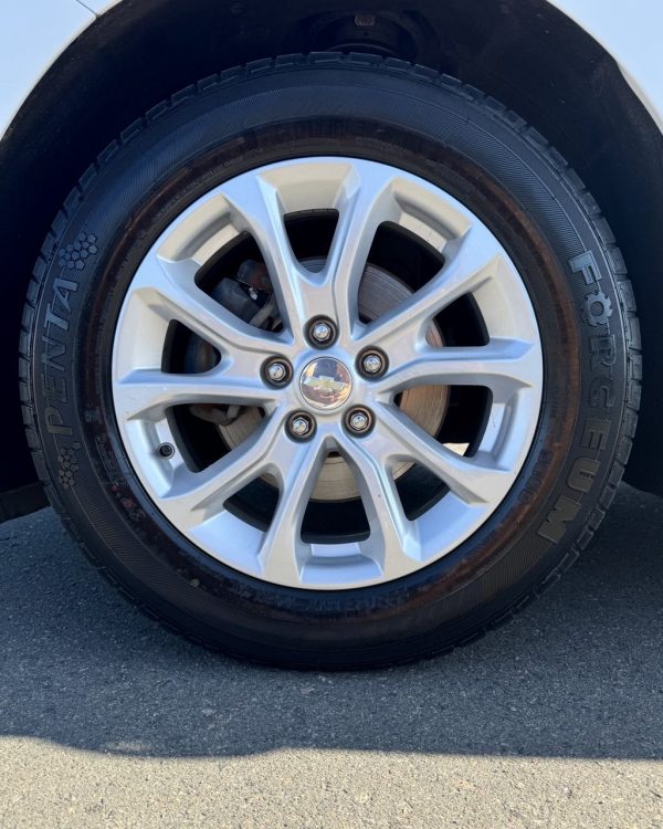 CHEVROLET EQUINOX LS - Image 15