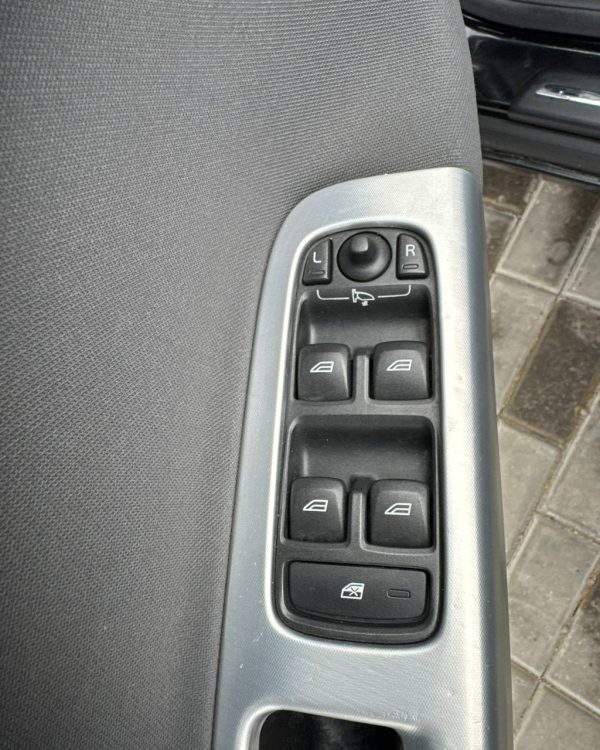 Volvo V50 I · 2-й рестайлинг - Image 18