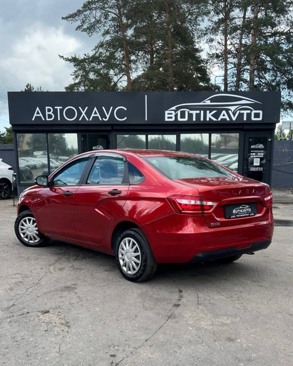 LADA VESTA - Image 5