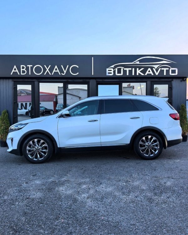 Kia Sorento III · Рестайлинг - Image 8