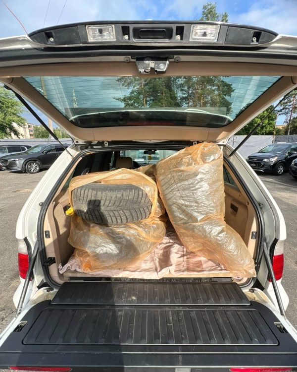 BMW X5 E53 - Image 10