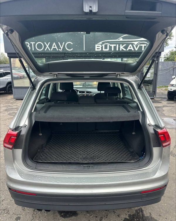 Volkswagen Tiguan II - Image 9