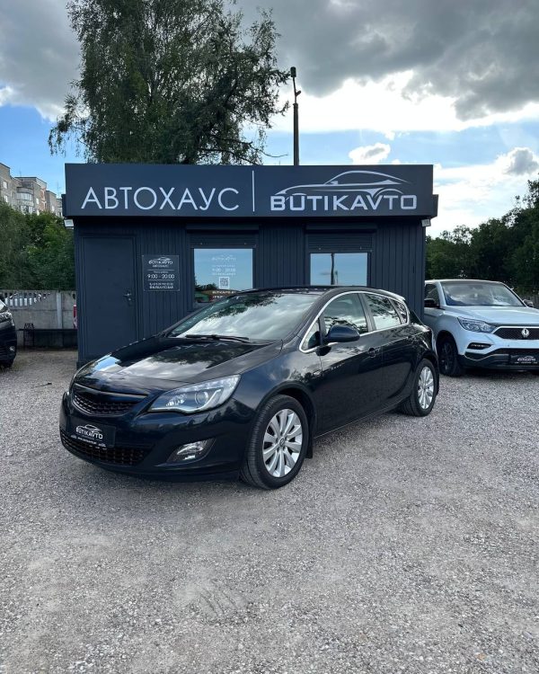 Opel Astra J - Image 3
