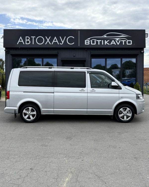 Volkswagen Caravelle T5 · Рестайлинг - Image 8