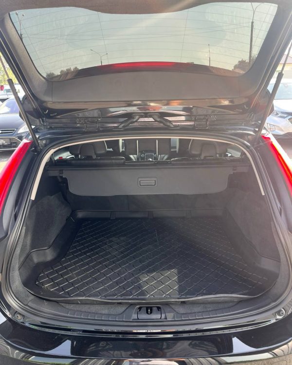 Volvo V60 I · Рестайлинг - Image 12