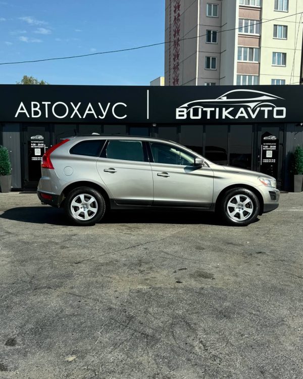 Volvo XC60 I - Image 8