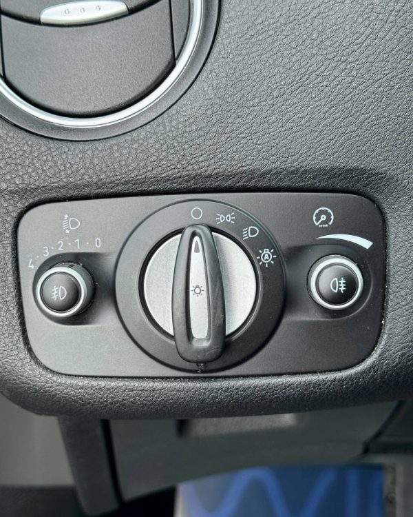 Ford Mondeo IV - Image 16
