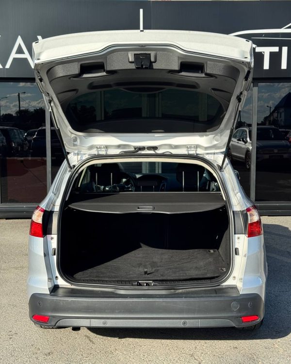 Ford Focus III - Image 14