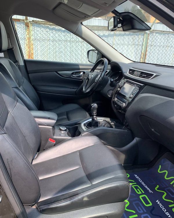 Nissan X-Trail III (T32) - Image 10
