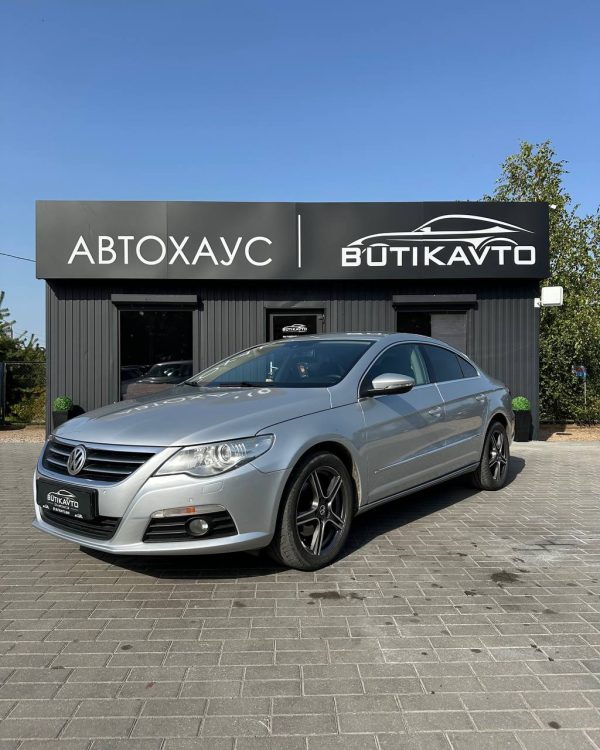 VOLKSWAGEN PASSAT CC - Image 3