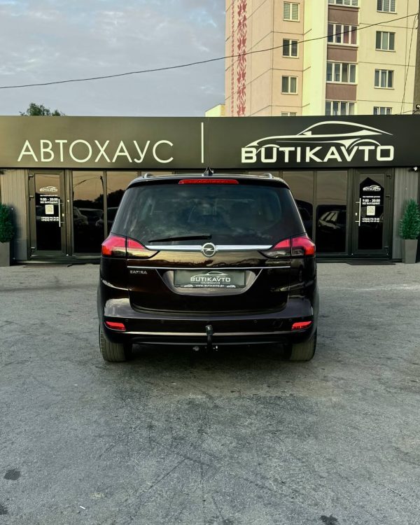 Opel Zafira C · Рестайлинг - Image 6