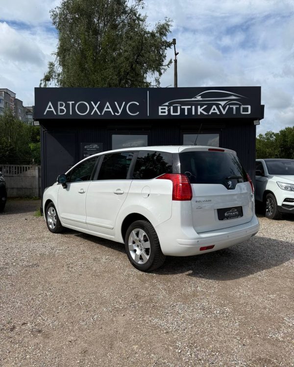 Peugeot 5008 I - Image 4
