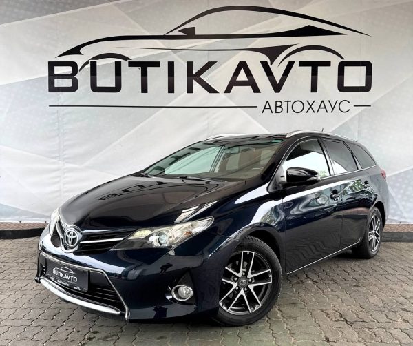 Toyota Auris II (E180) - Image 3