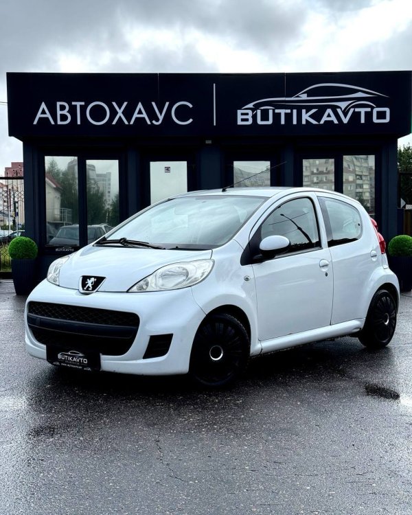 Peugeot 107 I · Рестайлинг - Image 3