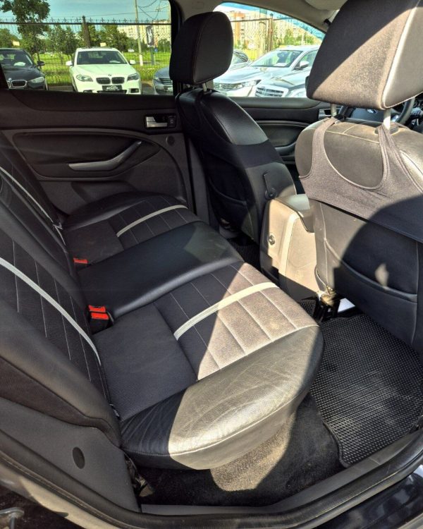 Ford Kuga - Image 13