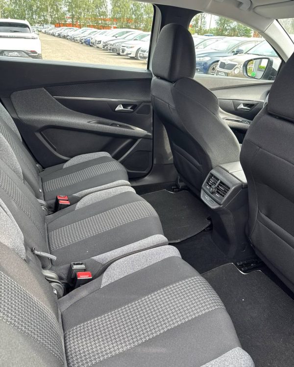 Peugeot 5008 II · Рестайлинг - Image 13