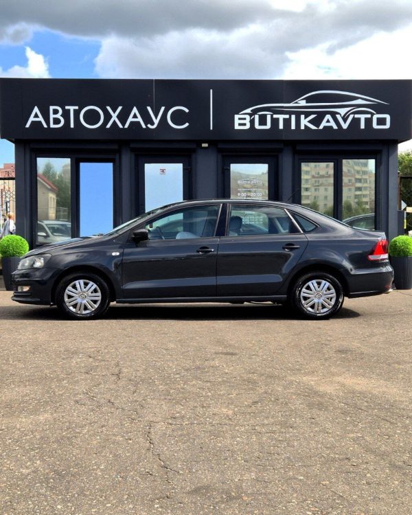 Volkswagen Polo Sedan I · Рестайлинг - Image 7