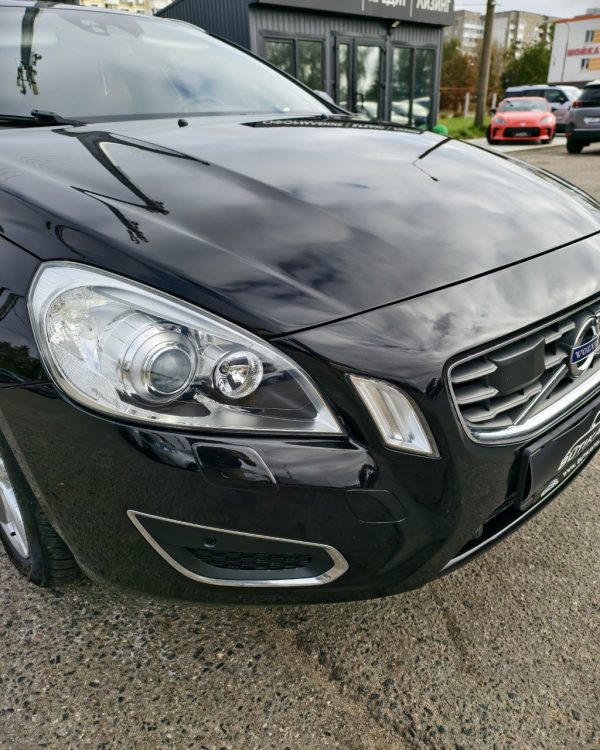Volvo V60 I - Image 18