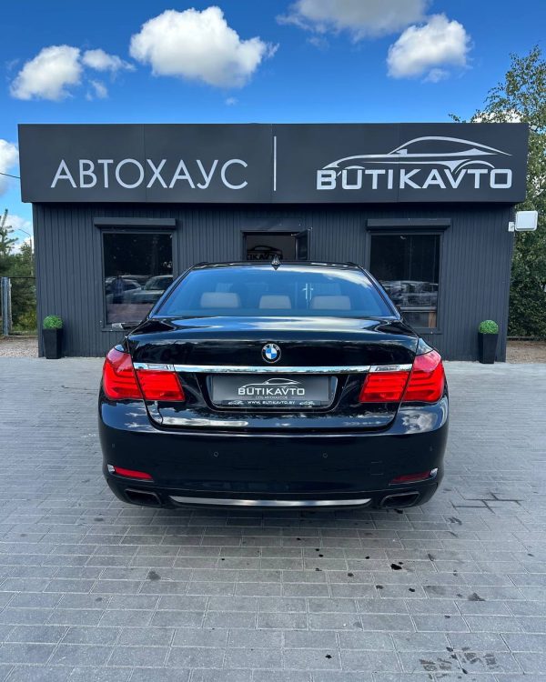 BMW 7 серия F02 (Long) - Image 5