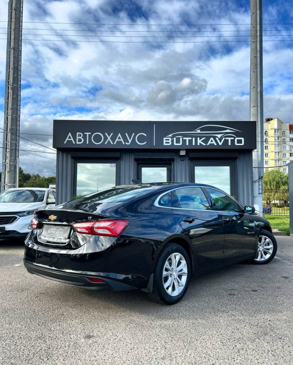 Chevrolet Malibu IX · Рестайлинг - Image 6
