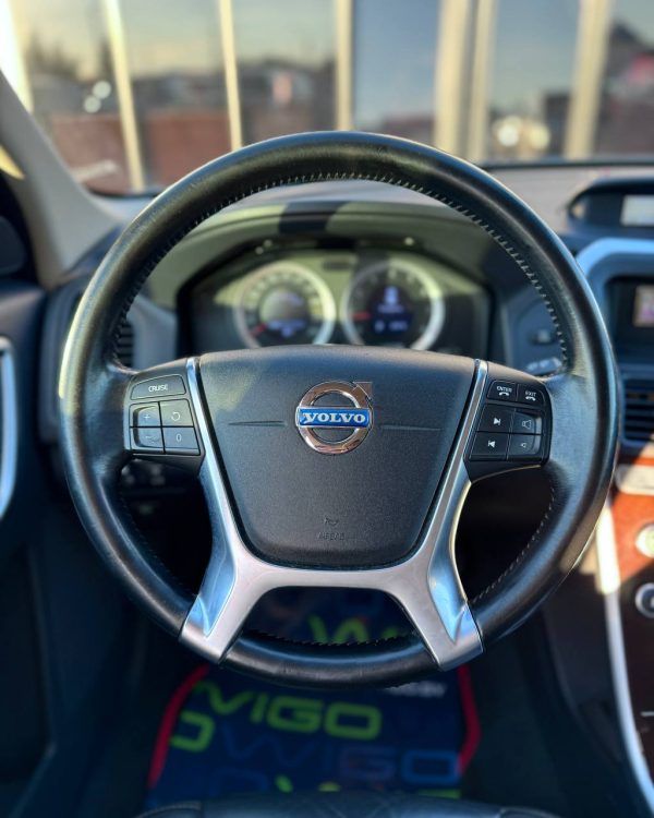 Volvo XC60 I - Image 15