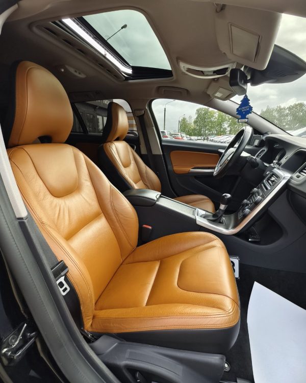 Volvo V60 I - Image 14