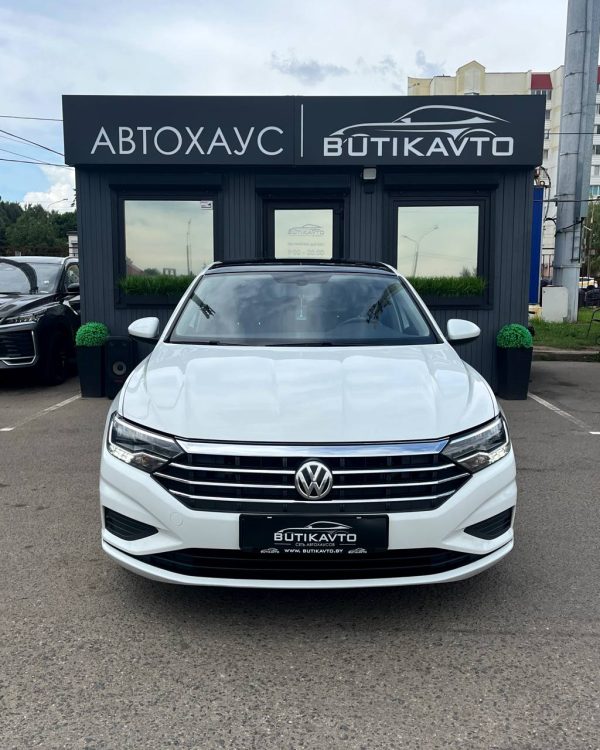 Volkswagen Jetta VII - Image 2