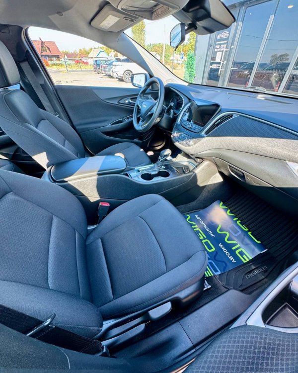 Chevrolet Malibu IX · Рестайлинг - Image 13