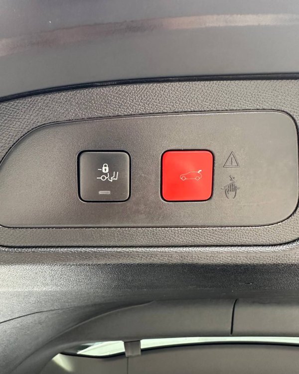 DS 7 Crossback I - Image 10