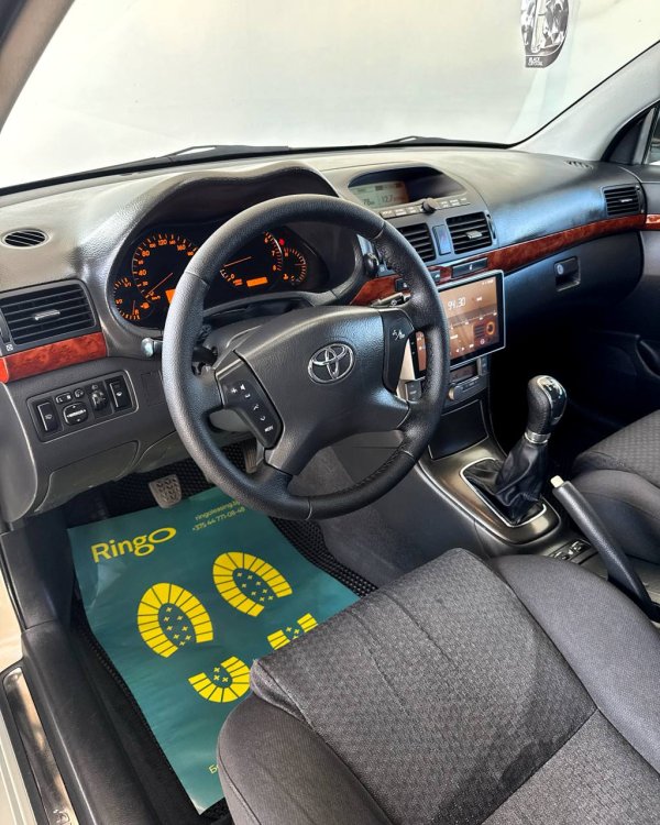 Toyota Avensis II (T250) - Image 11