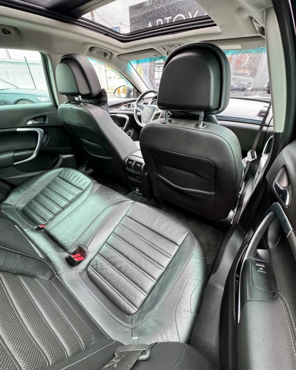 Opel Insignia I - Image 13