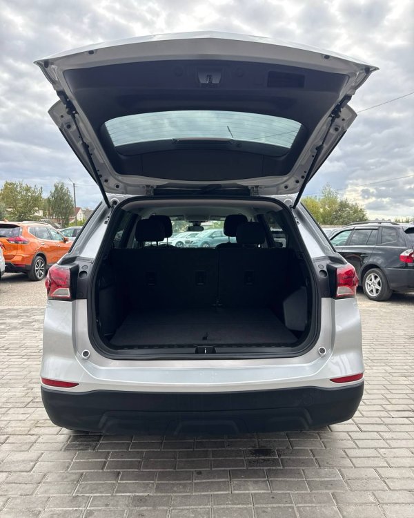Chevrolet Equinox III · Рестайлинг - Image 13
