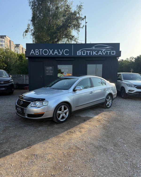 Volkswagen Passat B6 - Image 3