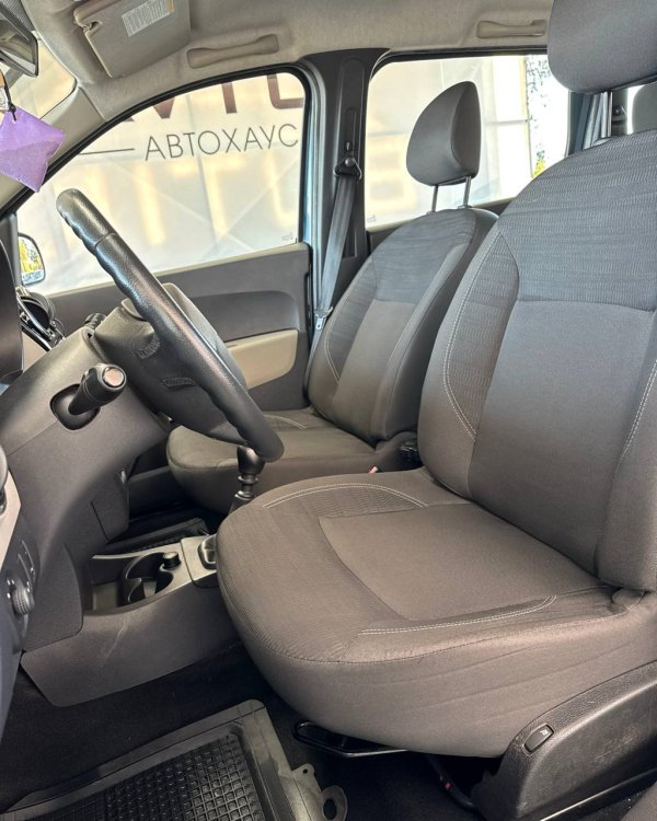 Dacia Lodgy I - Image 12