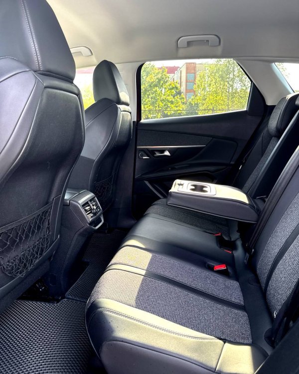 Peugeot 3008 II - Image 12