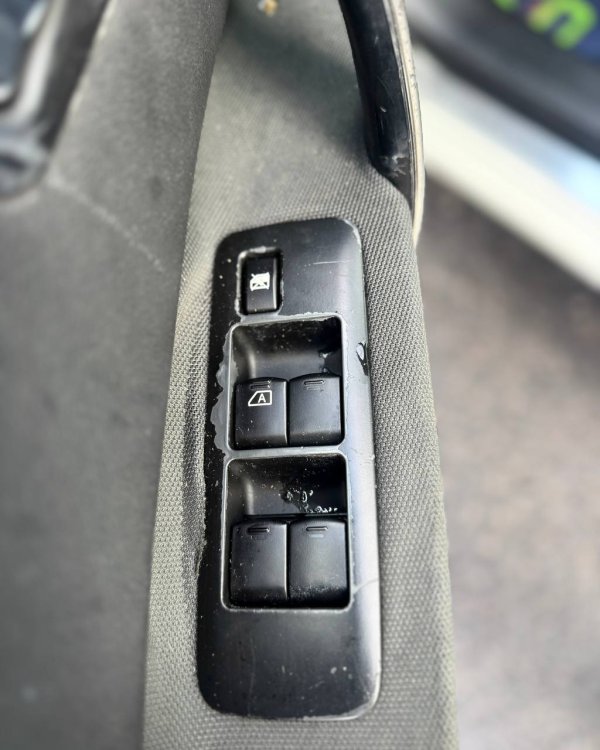 Nissan Qashqai I · Рестайлинг - Image 17