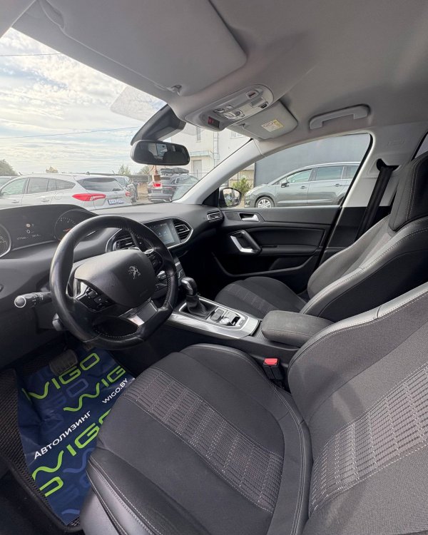 Peugeot 308 T9 · Рестайлинг - Image 8