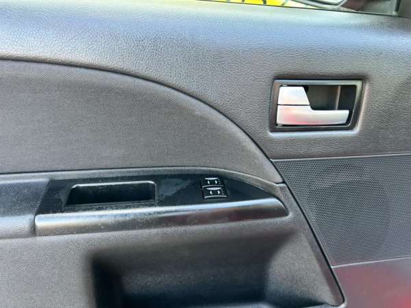Ford Mondeo III · Рестайлинг, 2005 г - Image 11