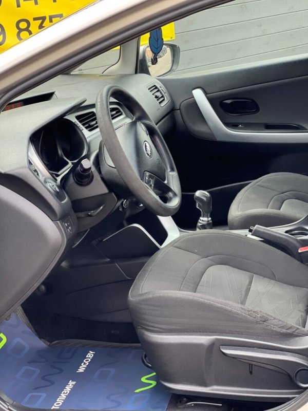 Kia Cee'd II, 2012 г - Image 11