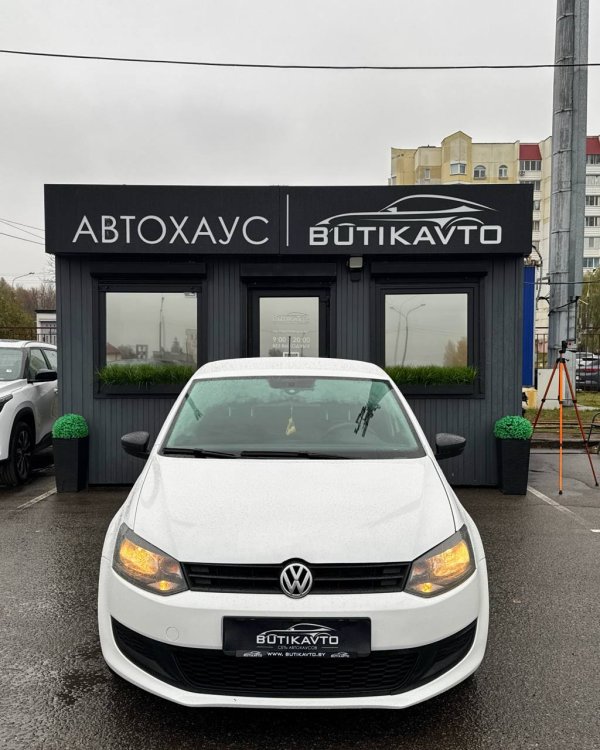 Volkswagen Polo V - Image 2