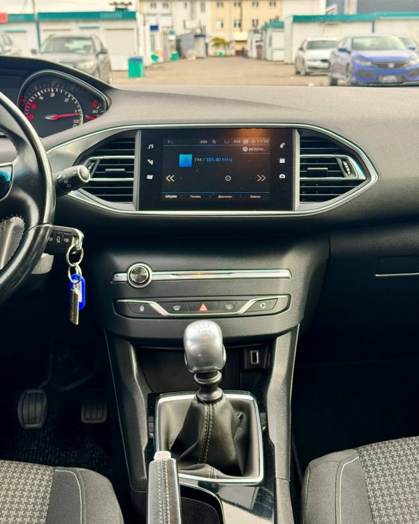 Peugeot 308 T9 · Рестайлинг - Image 12