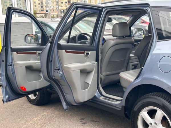 Hyundai Santa Fe CM, 7 мест, 2009 г - Image 13