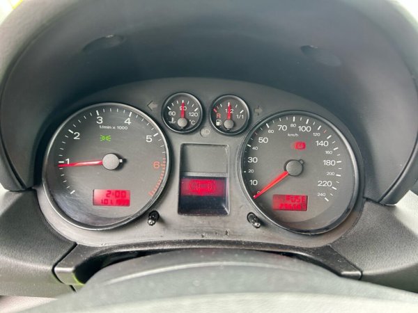 Audi A2, 2000 г - Image 13